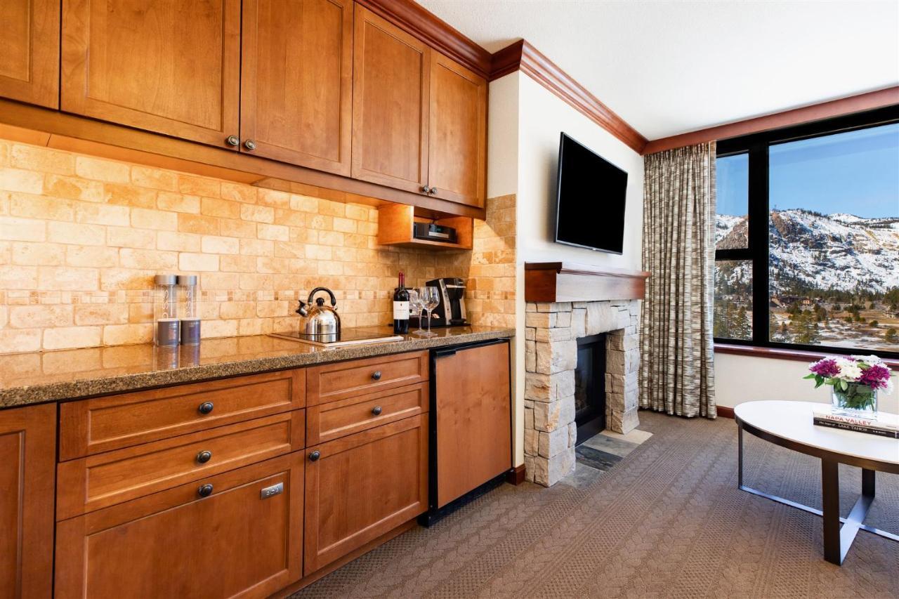Everline Resort And Spa, Lake Tahoe Olympic Valley  Exterior photo